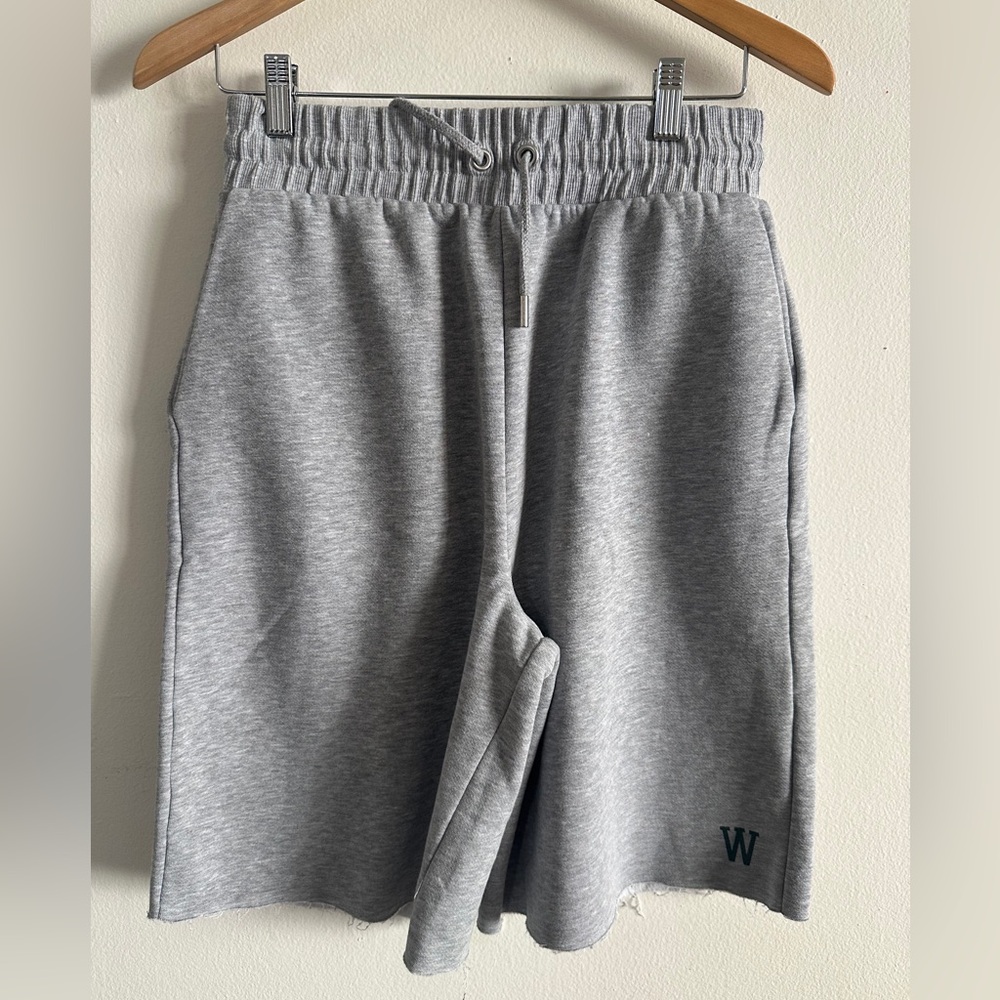 ZARA Gray Athletic Mens Short SIZE LARGE Drawstring Athletic Casual Workout Gift